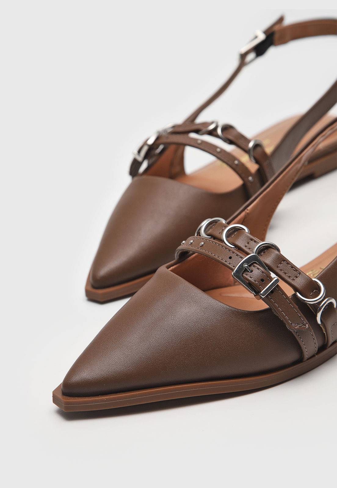 Sapatilha Slingback Vizzano Fivelas Vermelha | Marrom | Off-White - Imagem 14