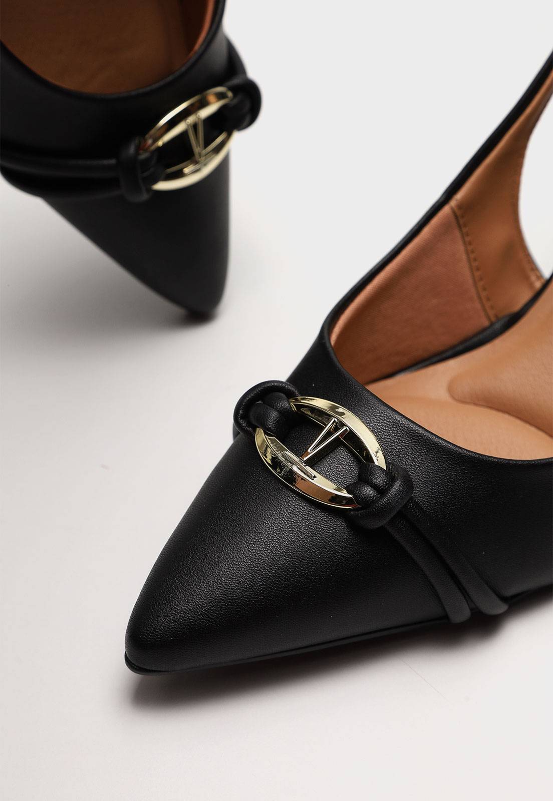 Scarpin Slingback Vizzano Aplicação Preto - Imagem 5
