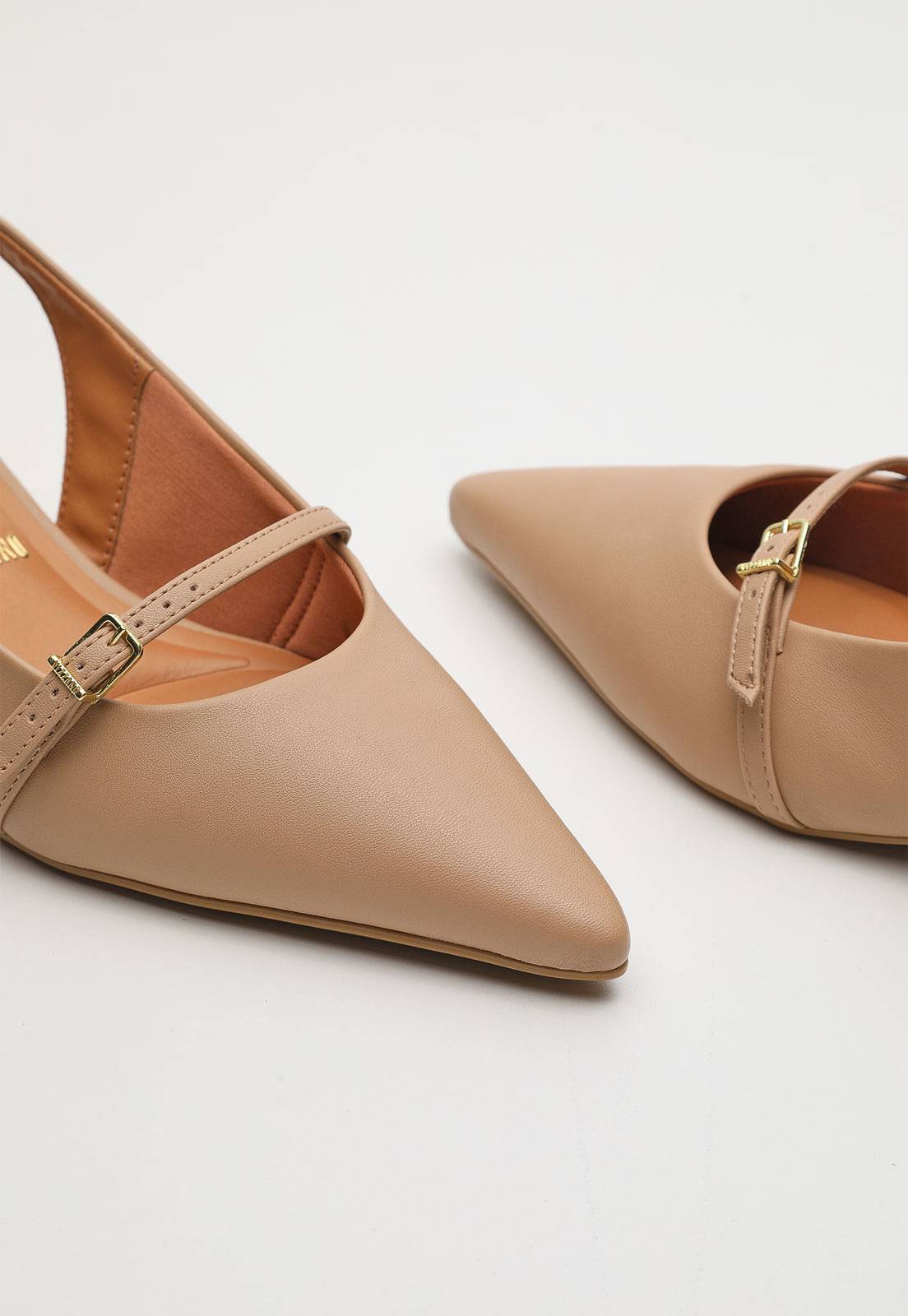 Scarpin Slingback Vizzano Recorte Bege - Imagem 4